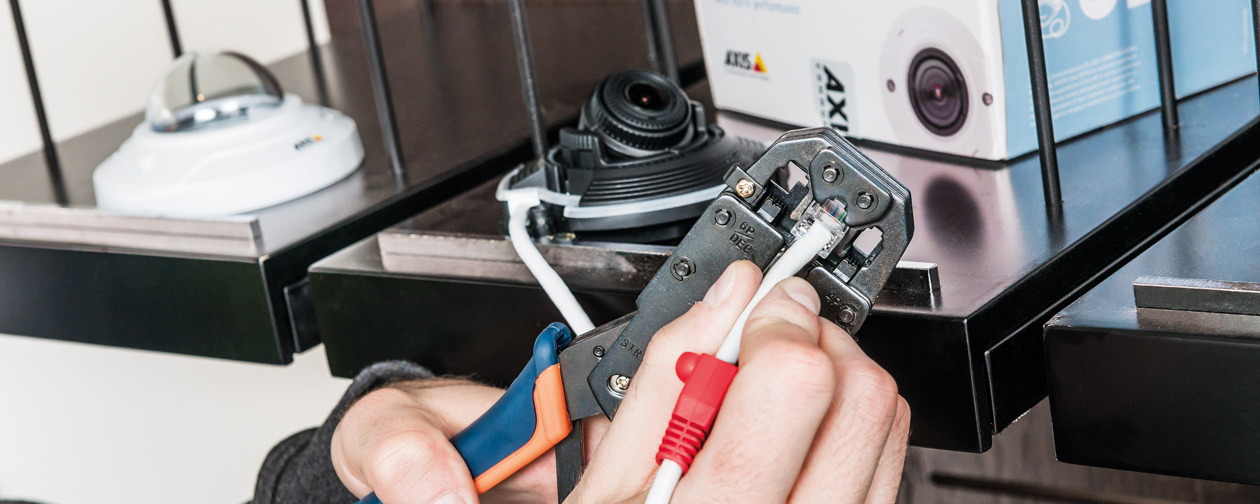 AXIS Video Camera Installer Guide For Setup