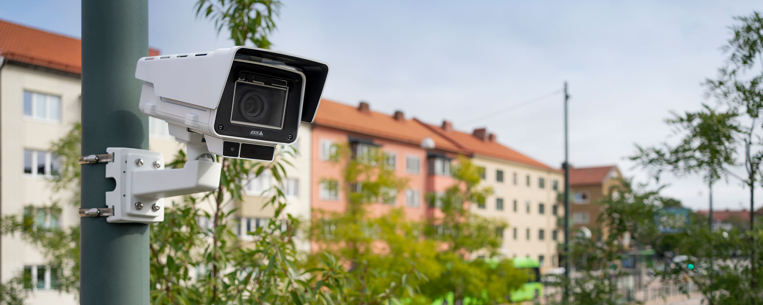 AXIS Q1728-LE Video Camera Pole Mount